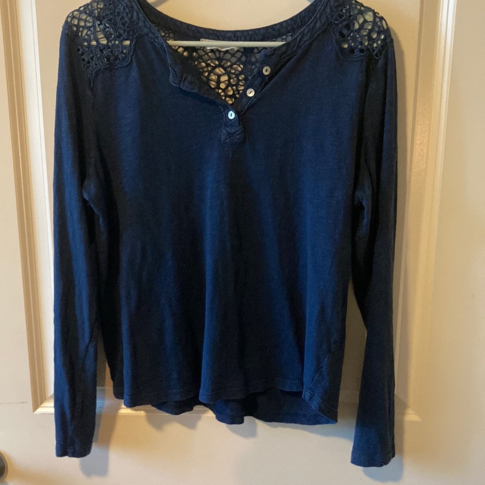 Blue Tshirt with Lace Detail